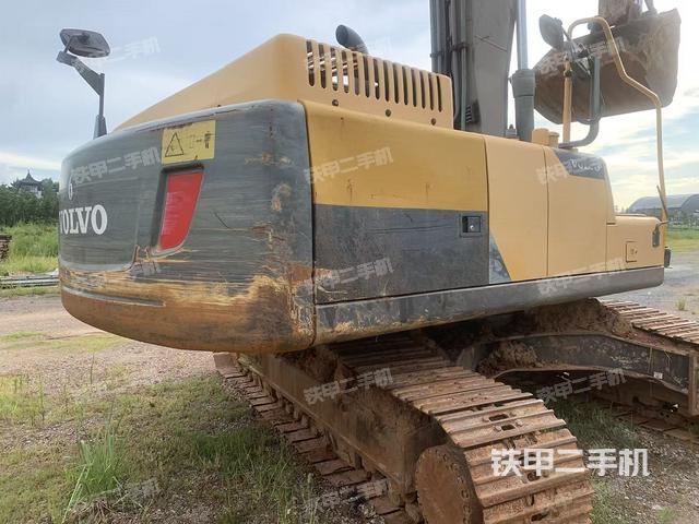 整機(jī)右后45°（整機(jī)外觀）