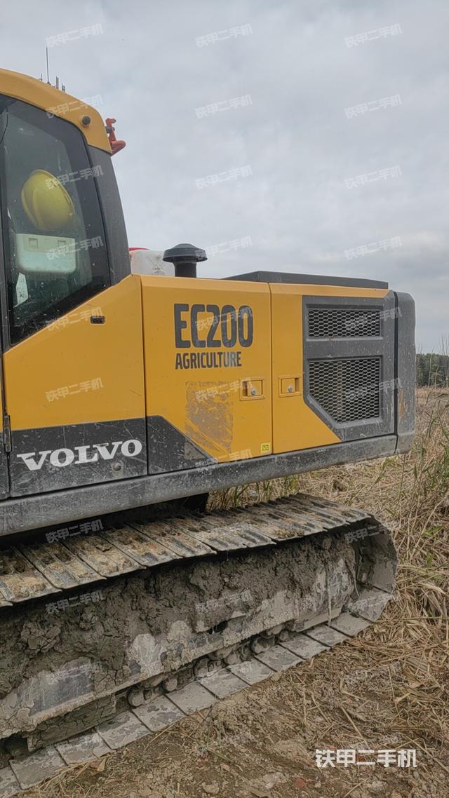 整机右后45°（整机外观）