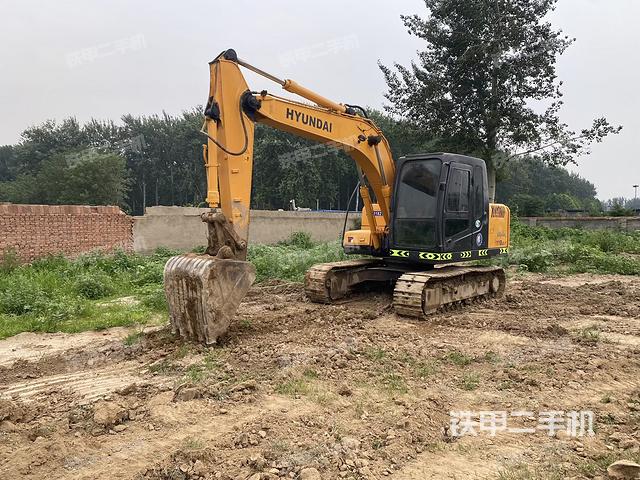 駕駛室頂部（整機(jī)外觀）