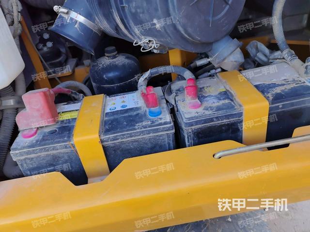 電瓶(大件艙室) 電瓶(大件艙室)