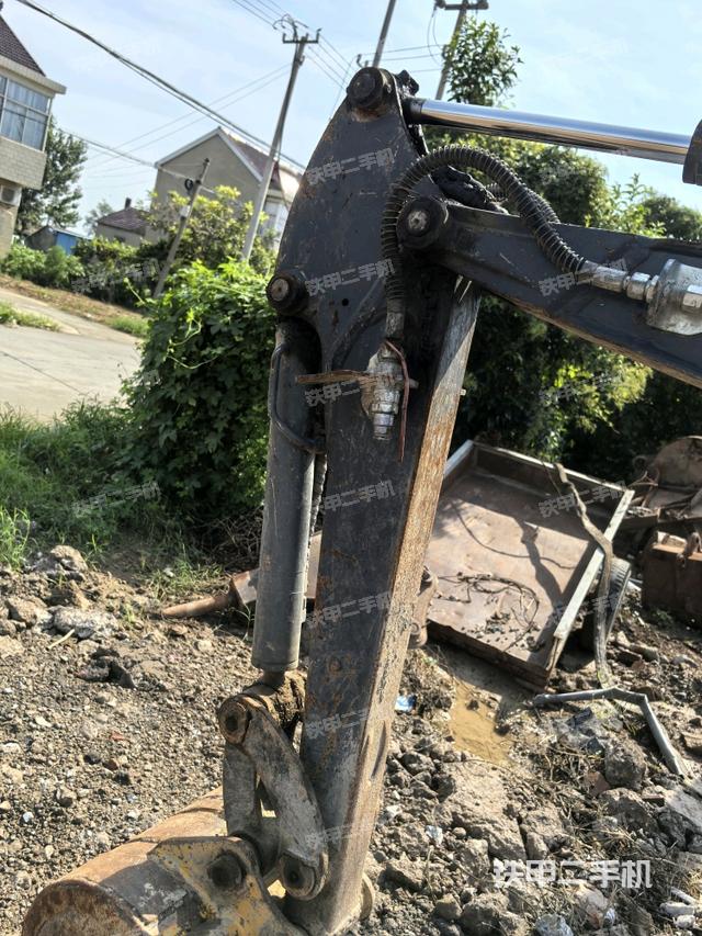 小臂整體左后（工作和回轉(zhuǎn)裝置）