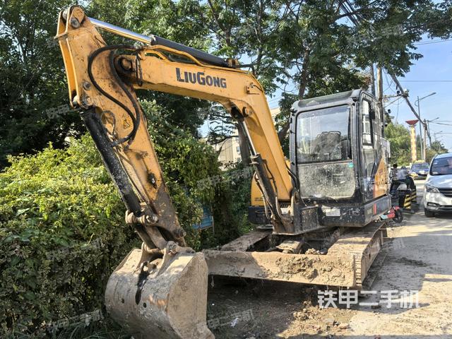 柳工CLG906E挖掘机