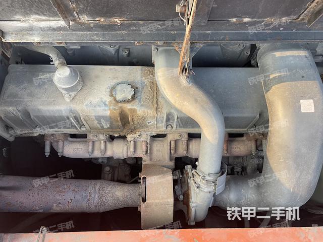 发动机整体俯视(整机外观) 发动机整体俯视(整机外观)