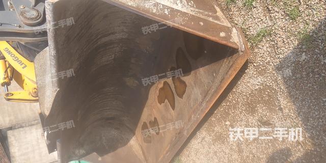 工作装置整体（整机外观及大件）