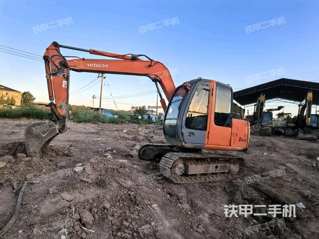 日立ZX70挖掘机