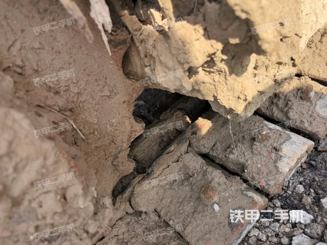 右導(dǎo)向輪（行走機(jī)構(gòu)）