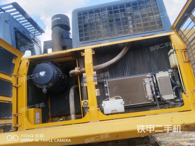 電瓶（大件艙室）