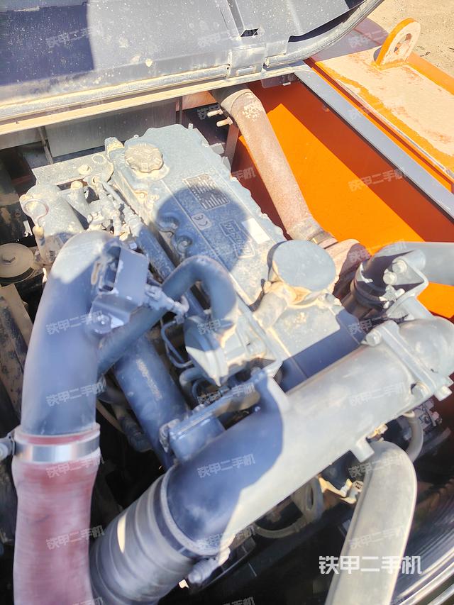 發(fā)動(dòng)機(jī)整體俯視（整機(jī)外觀）