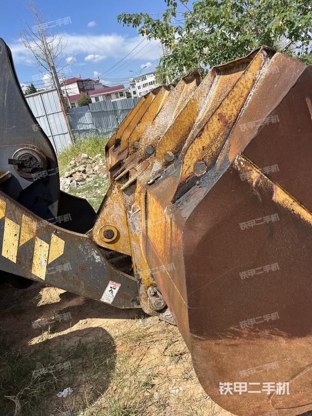 工作装置整体（整机外观及大件）