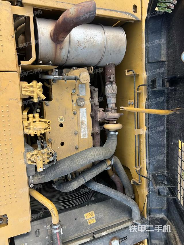 發(fā)動機(jī)整體俯視（整機(jī)外觀）