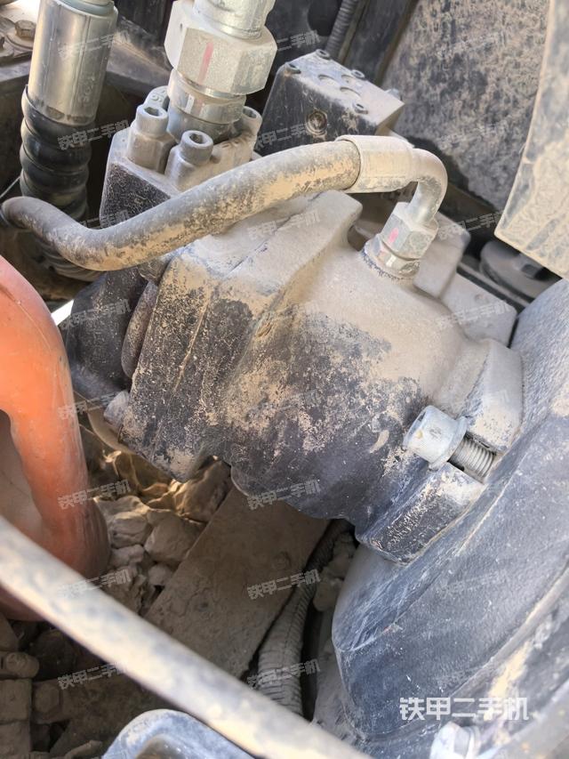 液壓泵室（大件艙室）