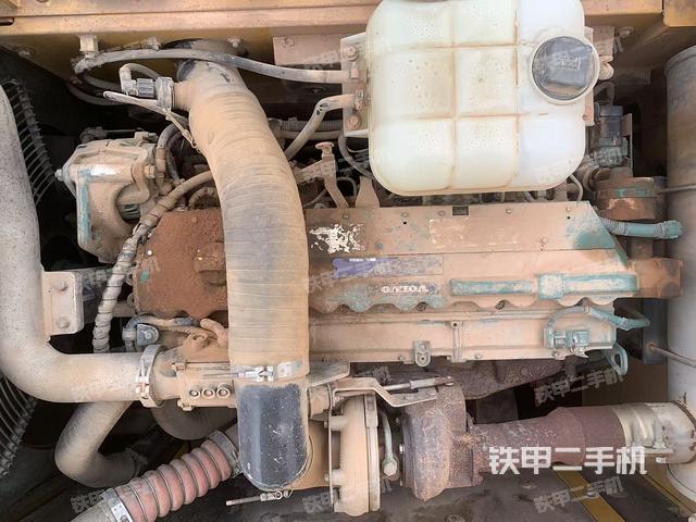 發(fā)動機整體俯視（整機外觀）