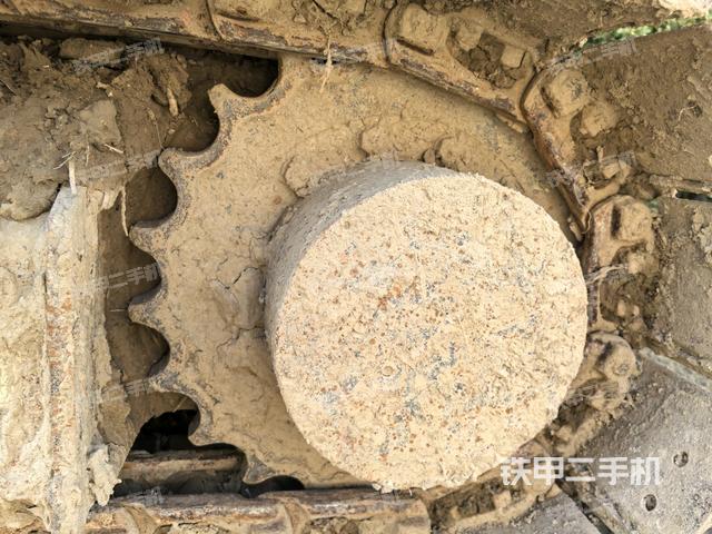 左側(cè)行走馬達(dá)蓋板（行走機(jī)構(gòu)）