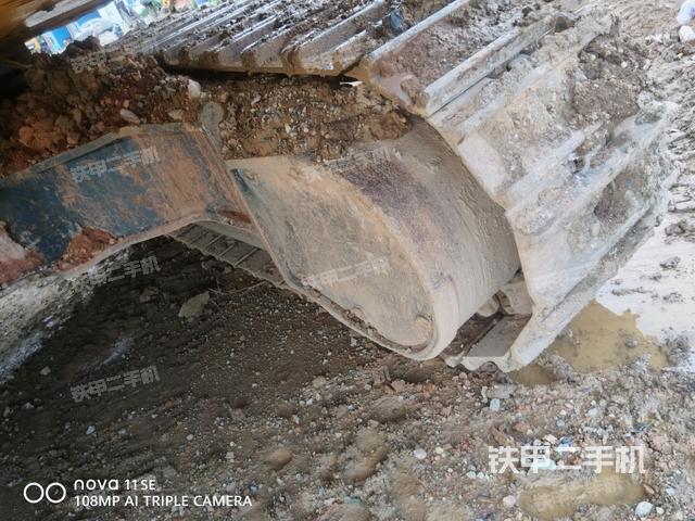 左側(cè)行走馬達(dá)蓋板（行走機(jī)構(gòu)）