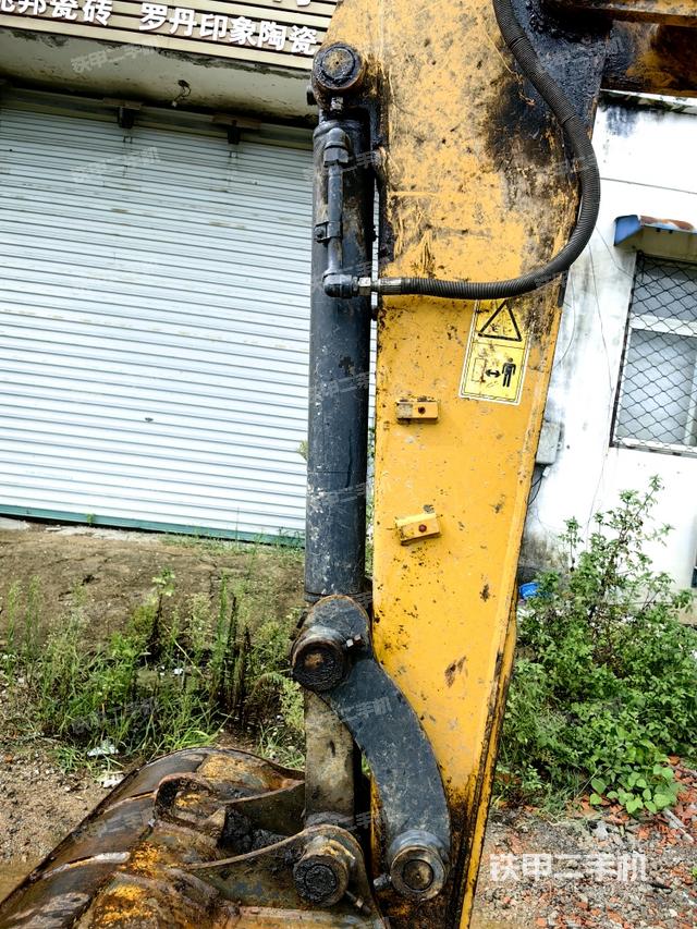 小臂整體左后（工作和回轉(zhuǎn)裝置）