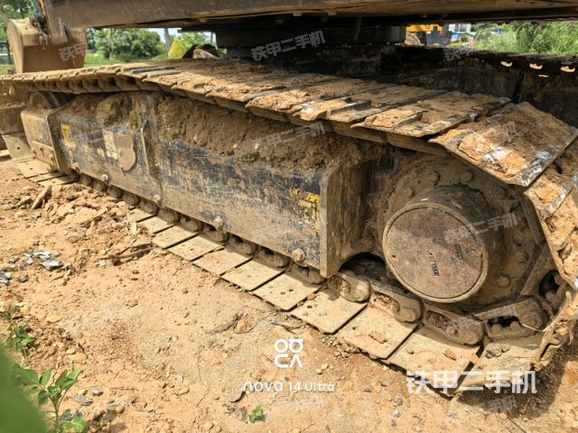 左側履帶整體?（行走機構）