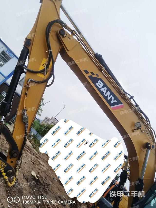 小臂整體左后（工作和回轉(zhuǎn)裝置）