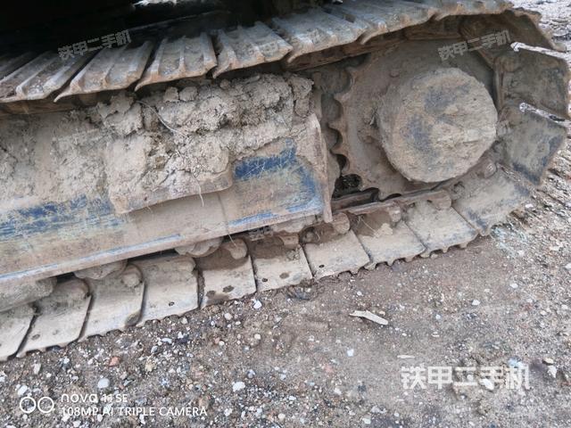 左驅(qū)動(dòng)輪（行走機(jī)構(gòu)）