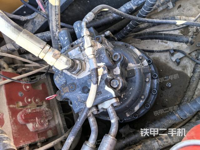 回轉(zhuǎn)馬達（上車部件）