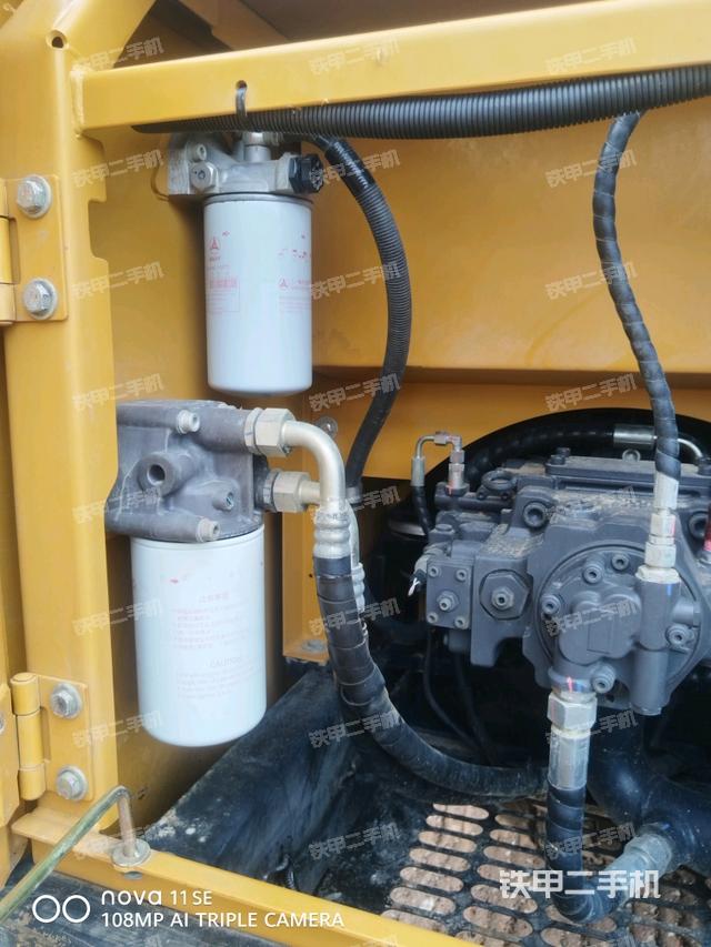 液壓泵斜45?左（大件艙室）