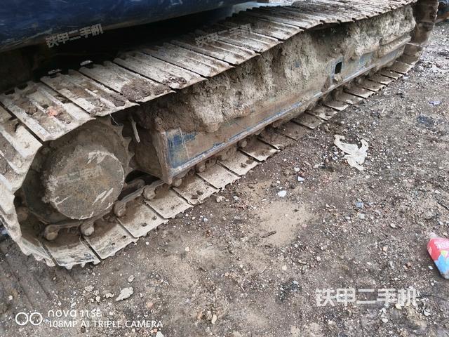 右側(cè)履帶整體（行走機(jī)構(gòu)）