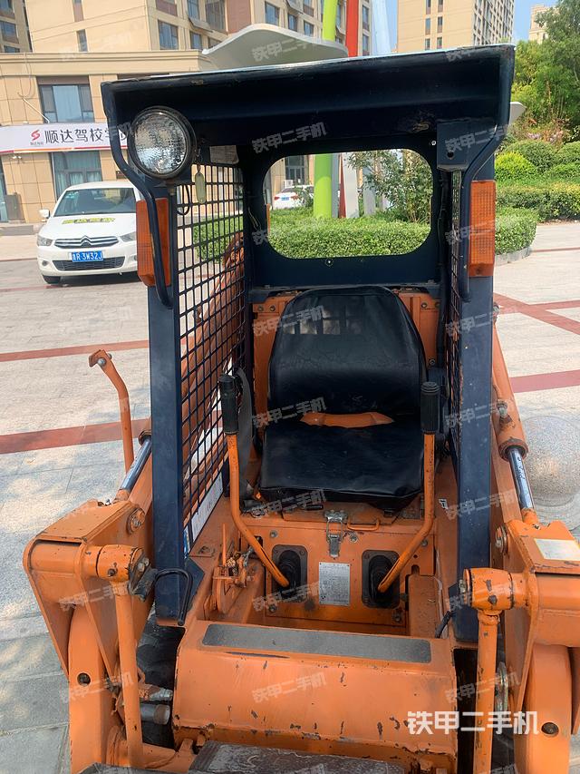 驾驶室工作台（整机外观及大件）