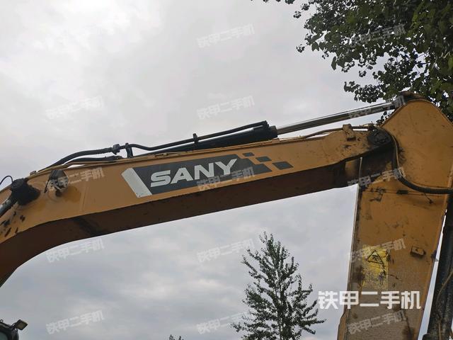 小臂整體右前（工作和回轉(zhuǎn)裝置）