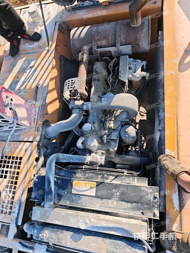 駕駛室頂部俯視（上車部件）