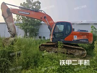 斗山DX215-9C挖掘机实拍图片