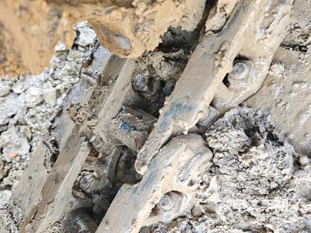 右托鏈輪+鏈筋（行走機構(gòu)）