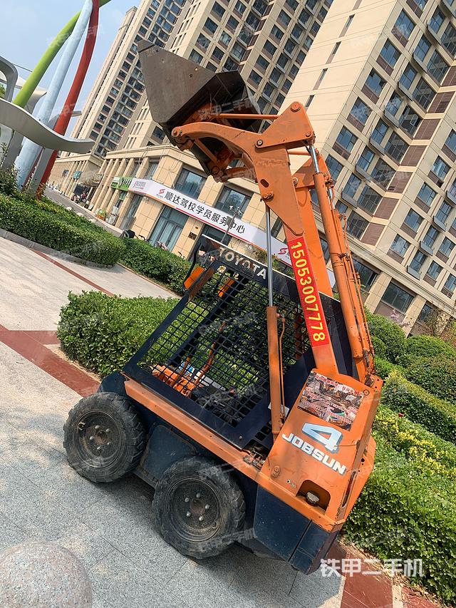 工作装置整体（整机外观及大件）