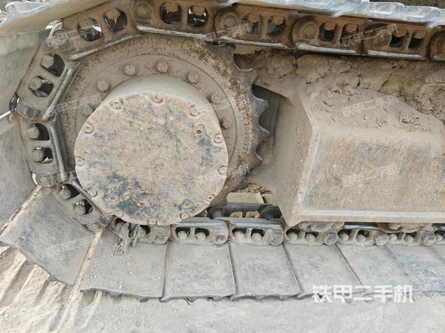 左驅(qū)動輪(行走機構(gòu)) 左驅(qū)動輪(行走機構(gòu))