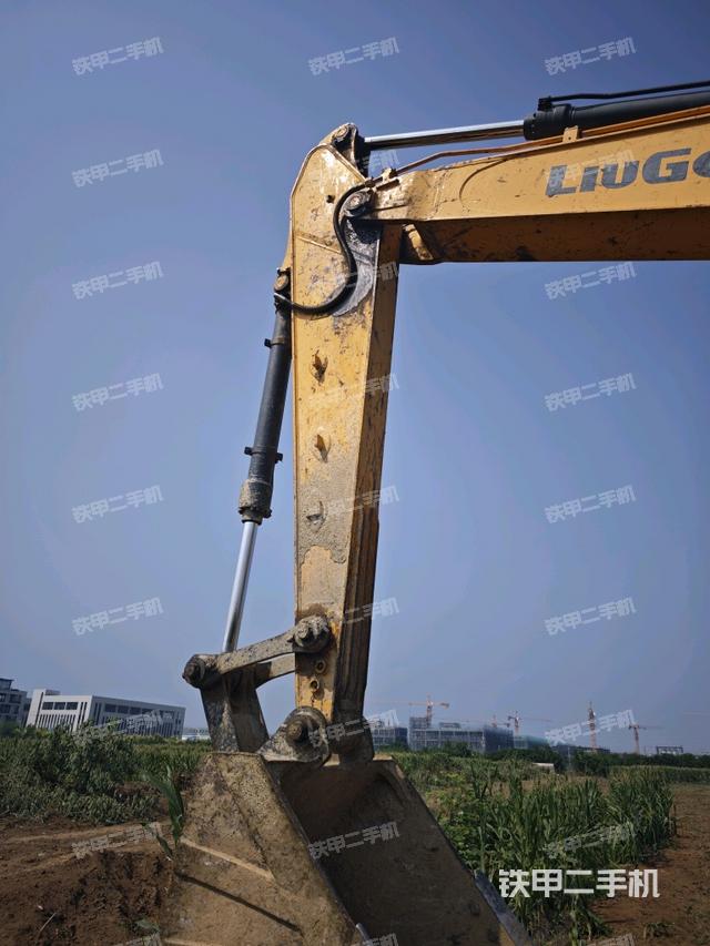 小臂整體左后（工作和回轉(zhuǎn)裝置）