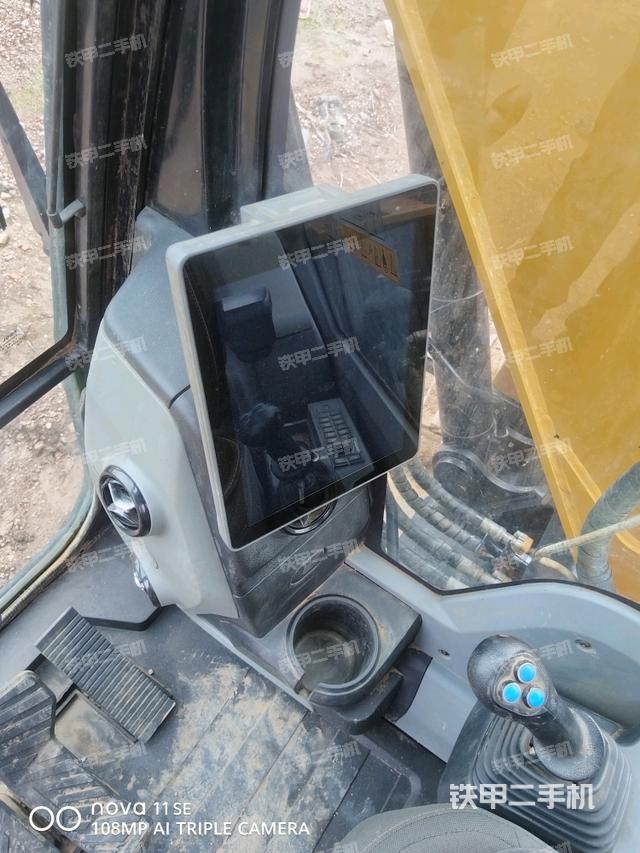 顯示屏?（駕駛室部分）