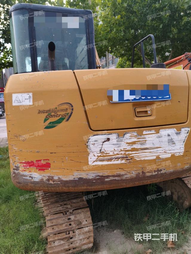 整機(jī)右后45°(整機(jī)外觀) 整機(jī)右后45°(整機(jī)外觀)