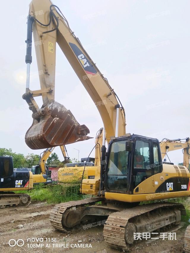 卡特彼勒320D液壓挖掘機(jī)