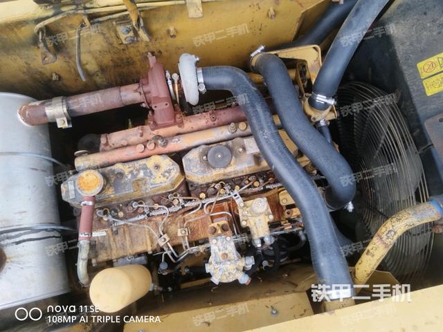 發(fā)動(dòng)機(jī)整體俯視（整機(jī)外觀）