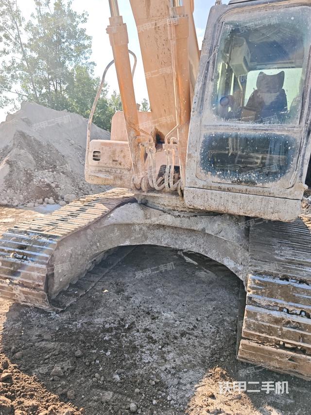 大臂整體?右側(cè)（工作和回轉(zhuǎn)裝置）