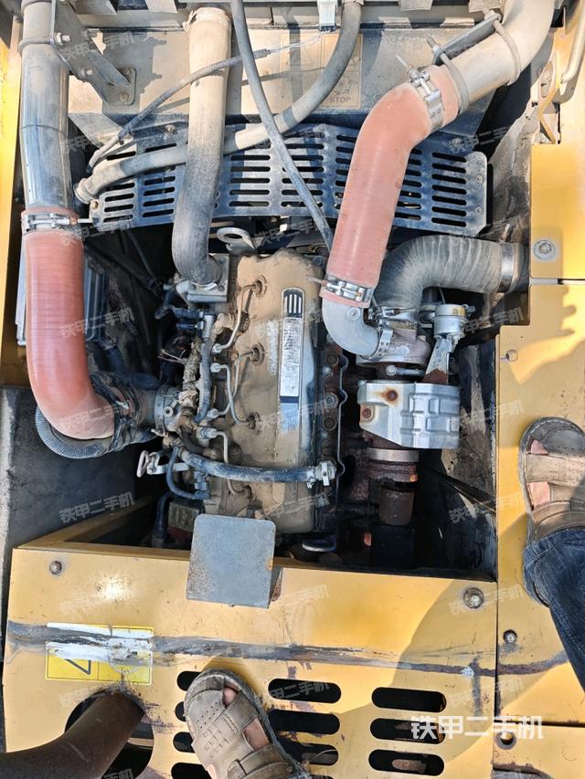 发动机整体俯视（整机外观）