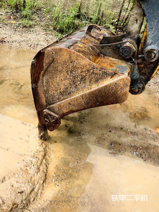 鏟斗45度（工作和回轉(zhuǎn)裝置）