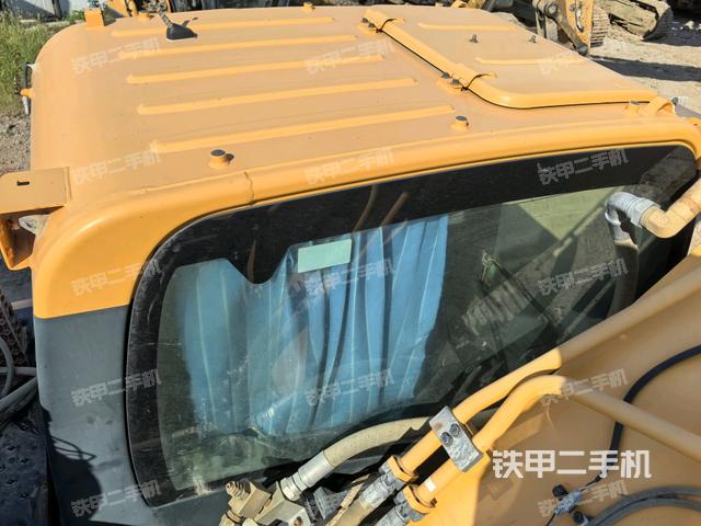 駕駛室頂部俯視（上車部件）