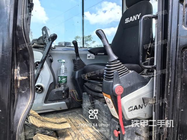 頂棚整體（駕駛室部分）