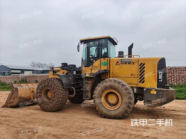 駕駛室操作臺(tái)（整機(jī)外觀及大件）