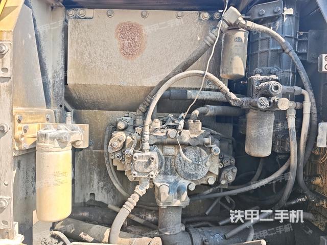 液壓泵室（大件艙室）