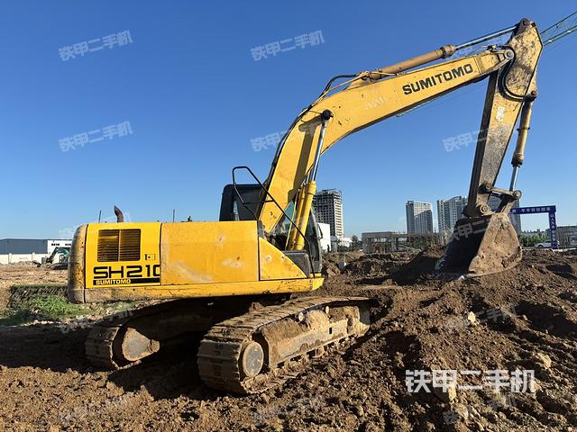 整機(jī)右后45°(整機(jī)外觀) 整機(jī)右后45°(整機(jī)外觀)