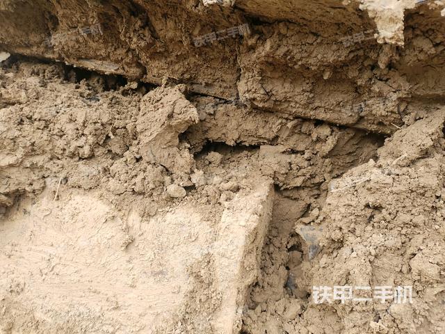 右側(cè)行走馬達(dá)蓋板（行走機(jī)構(gòu)）