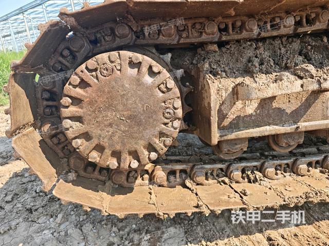 左側(cè)履帶整體?（行走機構(gòu)）