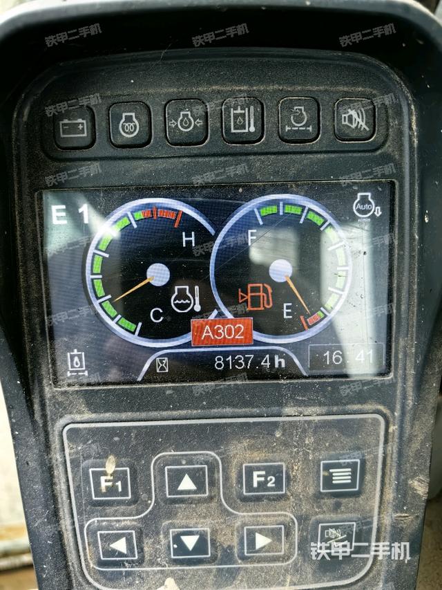 小時(shí)表（駕駛室部分）