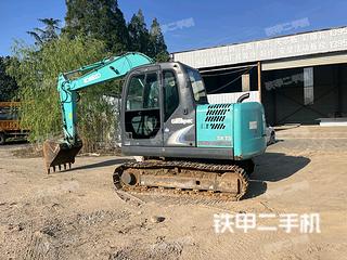神钢SK75挖掘机实拍图片