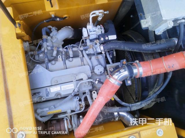 發(fā)動(dòng)機(jī)室（上車部件）